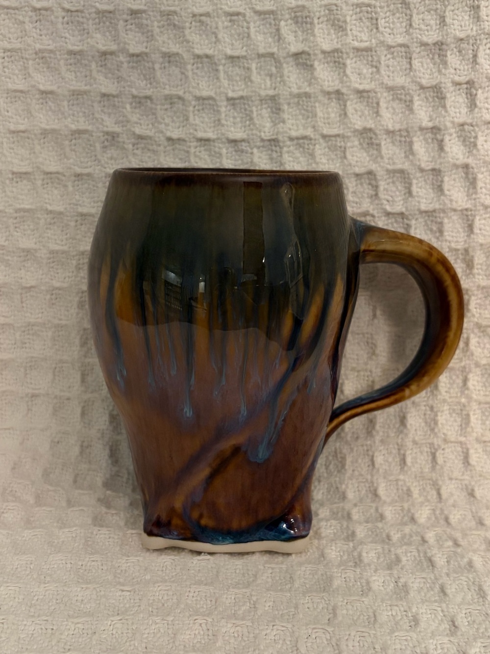 Vintage Bill Campbell Beautiful Signed Brown/Blue Drip Glaze Twist Pottery Mug